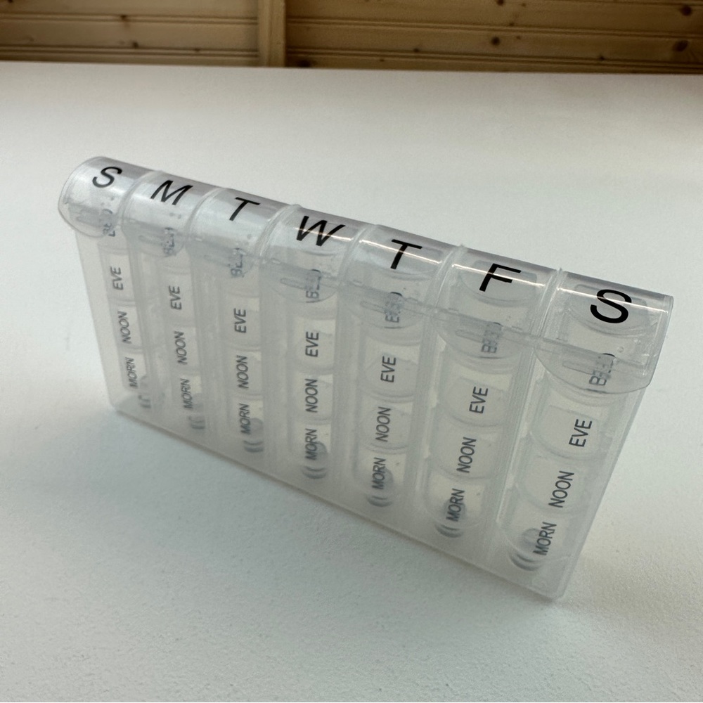 Medication Organizer with 4 daily times Pop-Up Weekly Pill Medicine